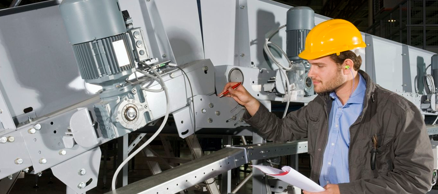 Сотрудник службы контроля качества